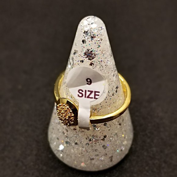 Gold Ring Cubic Zirconia Size 9 Ring Bomb Party - Picture 3 of 3